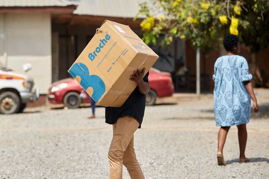 Rikair In Collaboration With Breath Of Hope Supports Maamobi Government Hospital